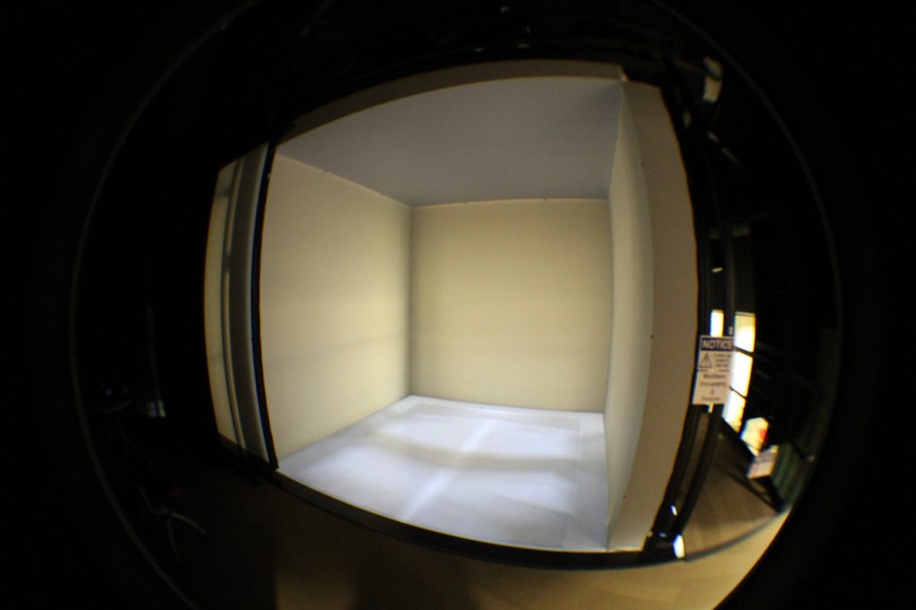 CAVE VR